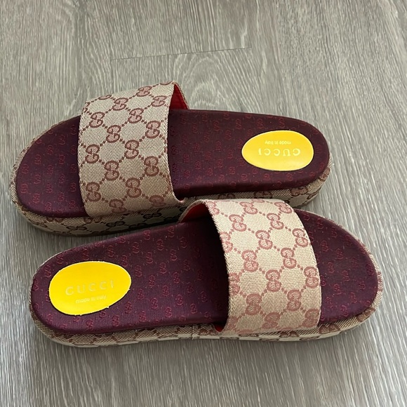 Gucci platform sandals - Picture 1 of 3